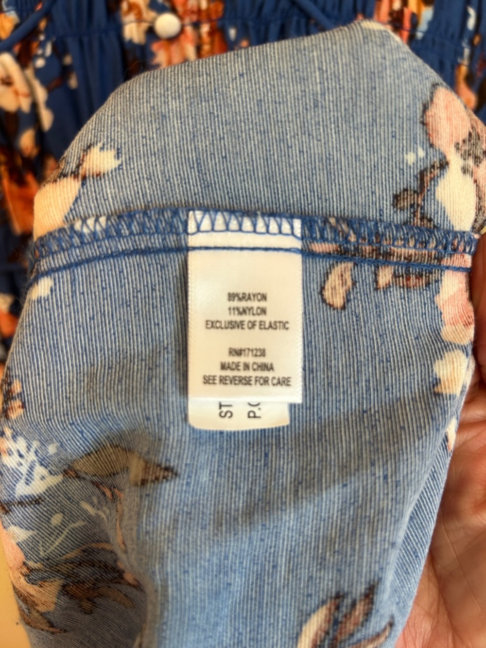 Oak & Trellis Blue Floral V-Neck Tiered Maxi Dress NWOT - Picture 5 of 5
